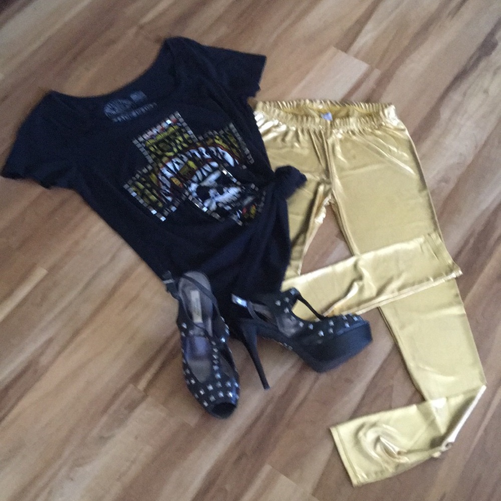⭐️ 5/$20 Leggings - Metallic Gold Leggings SZ SM